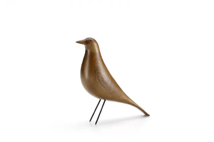 Eames House Bird von Vitra Walnuss